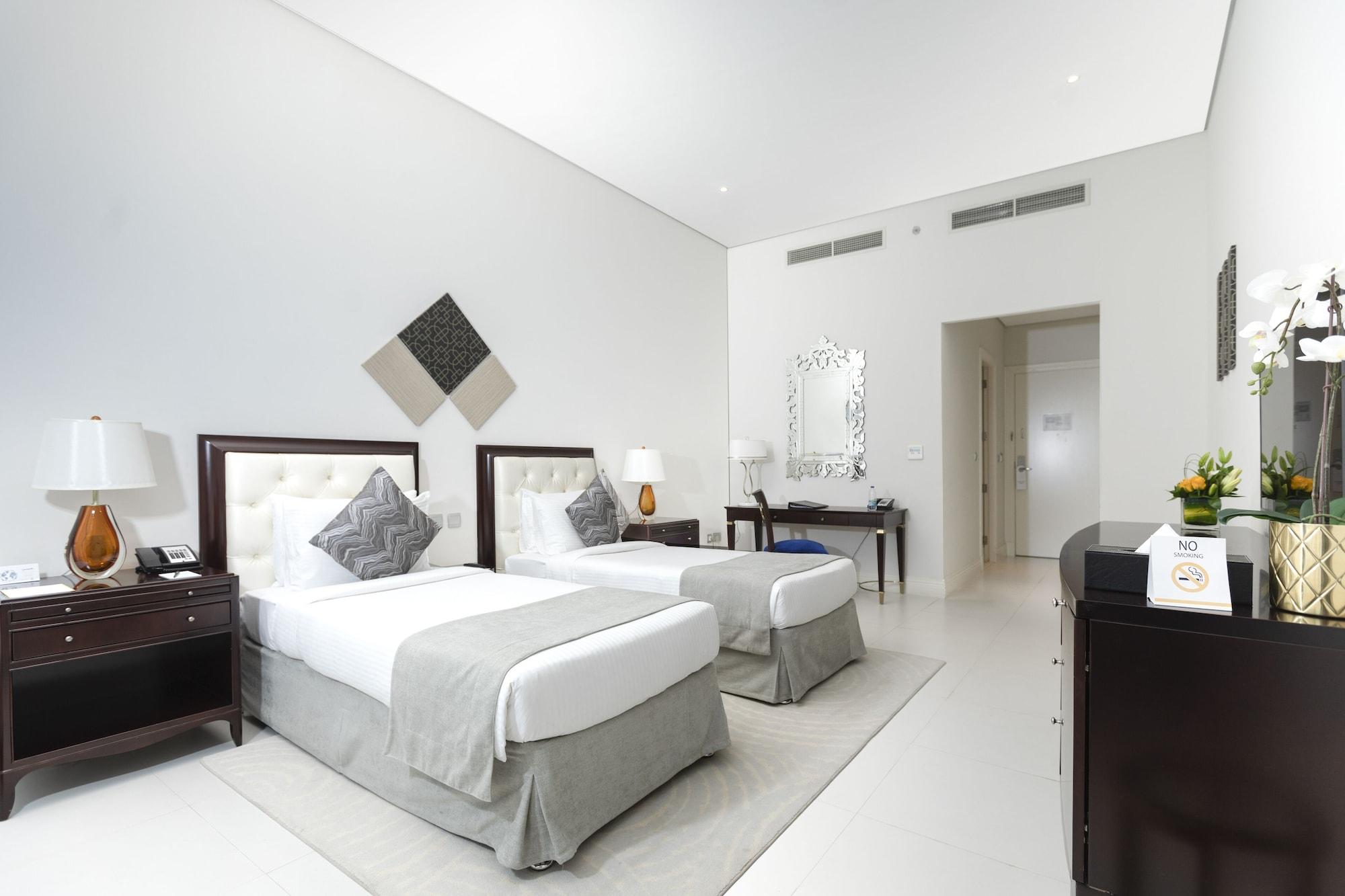 Delta Hotels By Marriott Dubai Investment Park Екстериор снимка