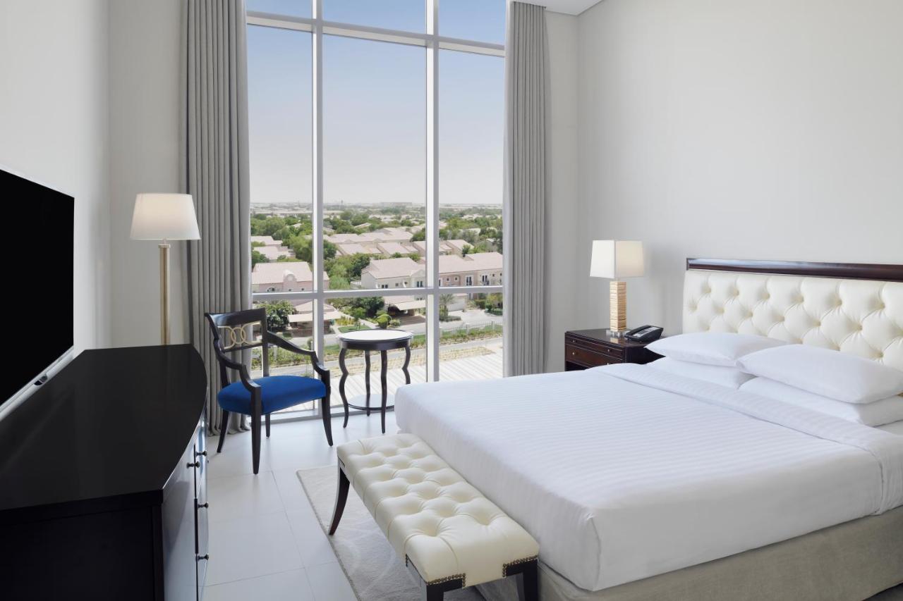 Delta Hotels By Marriott Dubai Investment Park Екстериор снимка